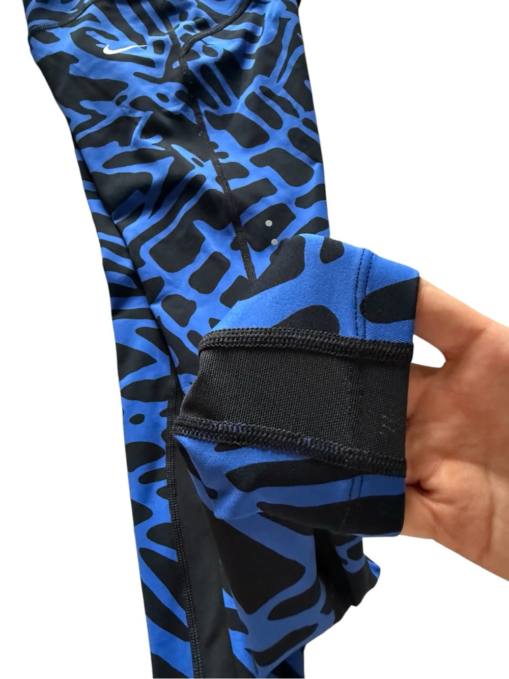 Nike Dri-Fit Epic Lux Leggings - Blue & Black Print w/ Mesh Cut-outs - Picture 6 of 9